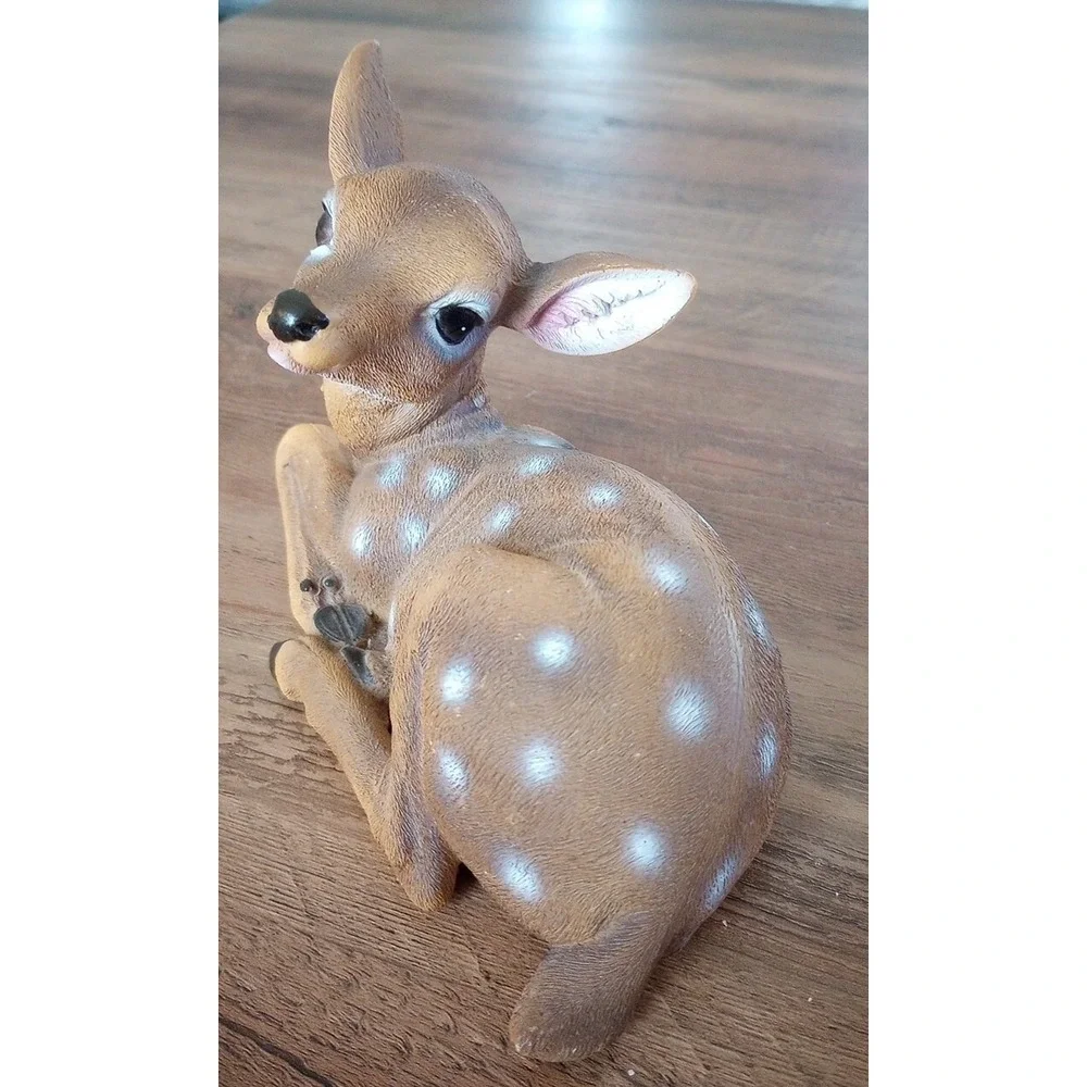 VTG Ganz Resin Realistic Fawn/Deer Figurine Laying Down ER37431 6.5